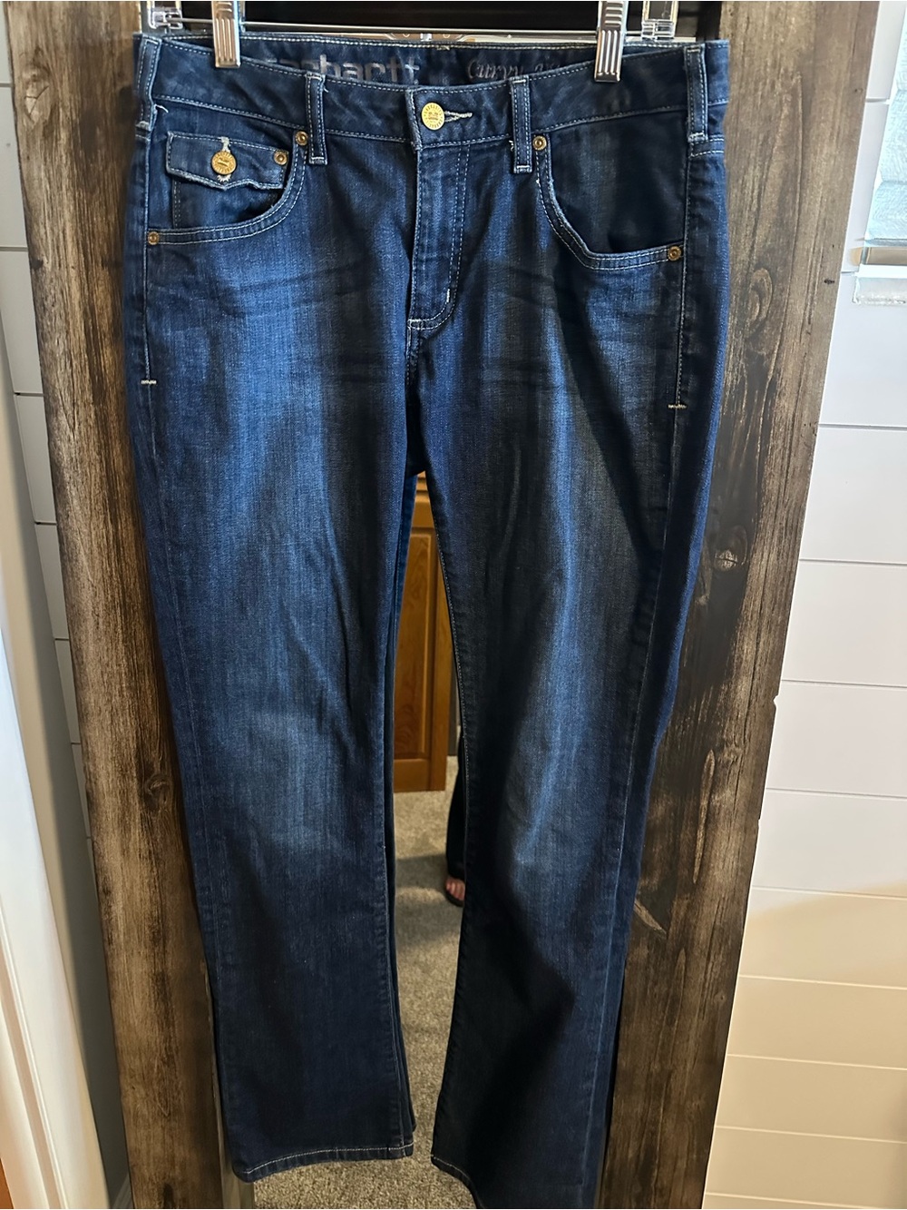 Carhartt Women’s Curvy Fit Jeans Size 6 Dark Wash Straight Leg Workwear Denim
